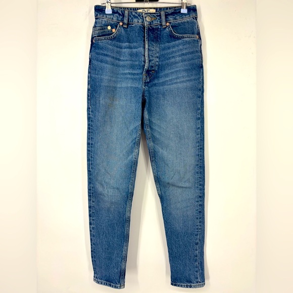 NWOT Free People Women’s Mid Rise Button Fly Tapered Straight Leg Jeans Blue 25 - Picture 2 of 4